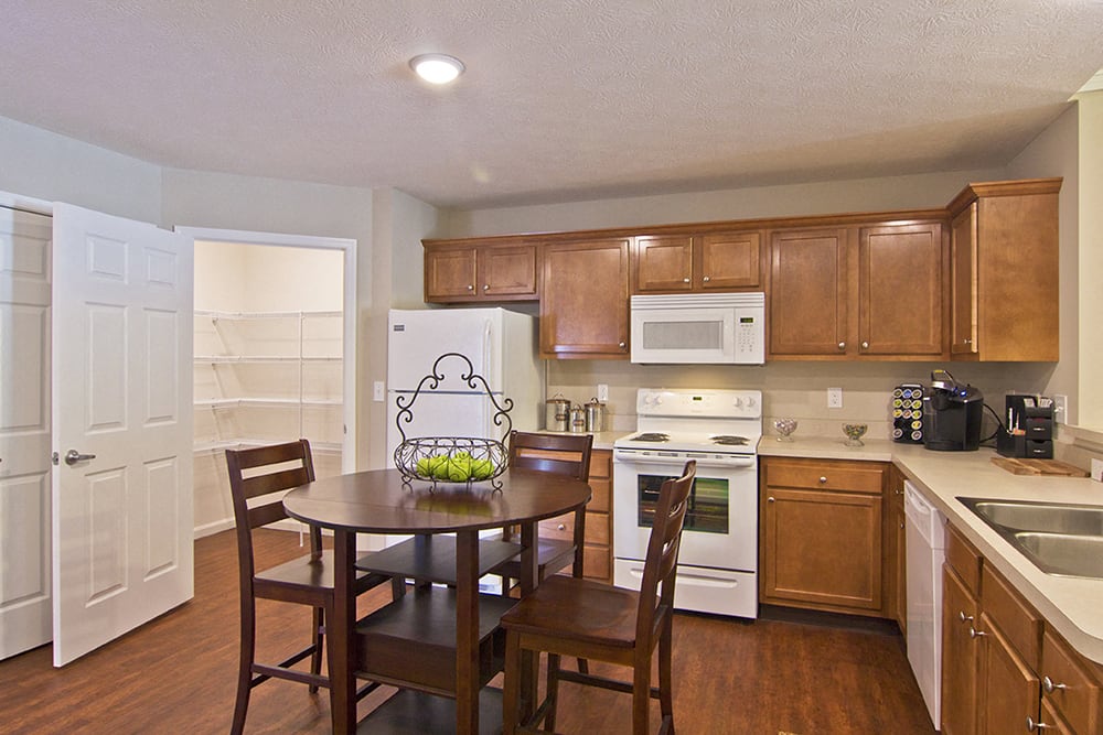 North Ridgeville Ohio Redwood North Ridgeville Bagley Road Apartment